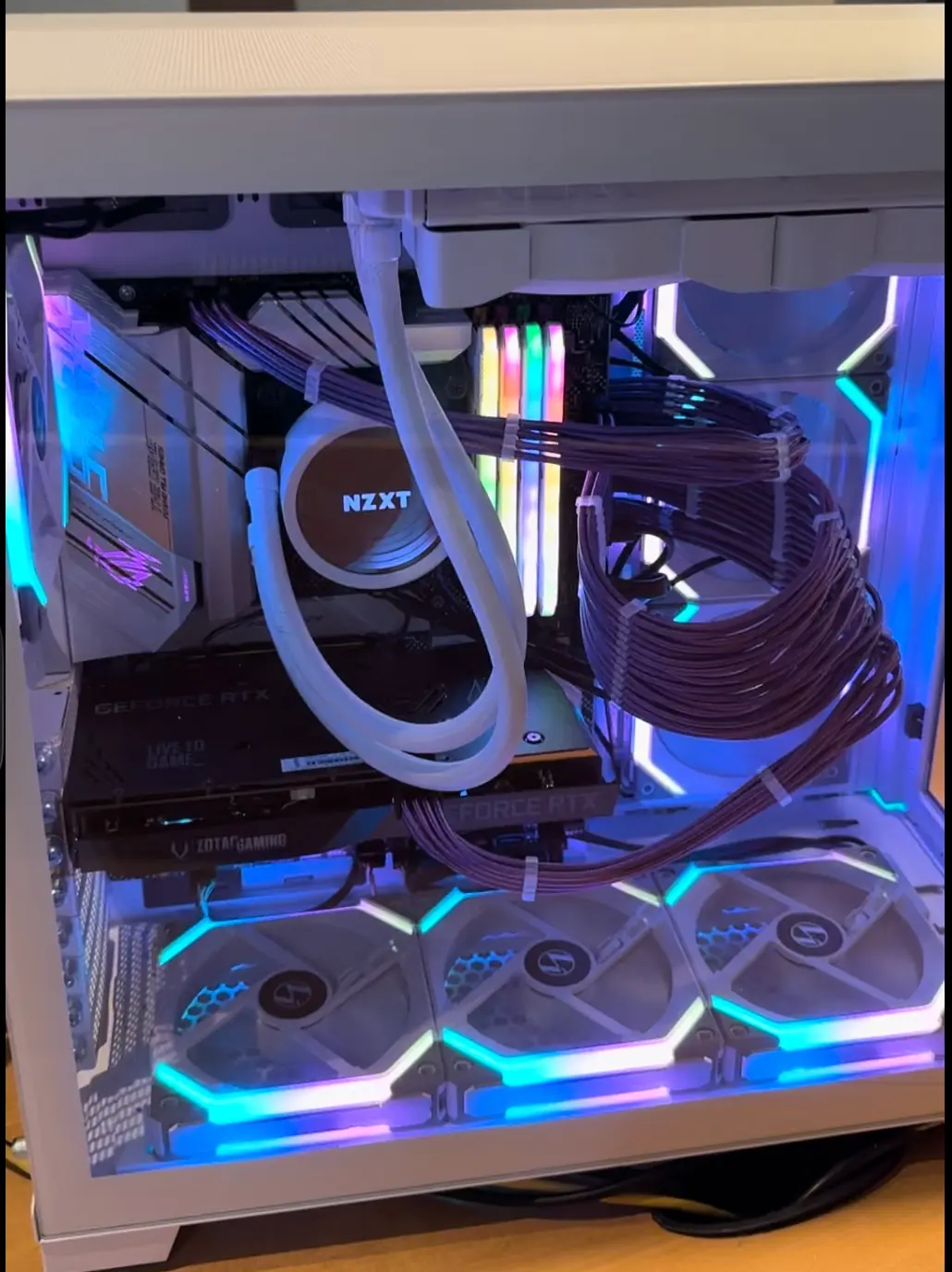 Custom gaming PC Montreal